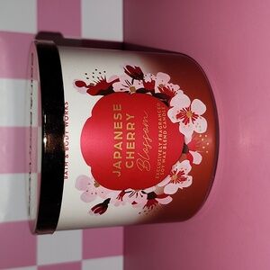 Bath & Body Works Japanses Cherry Blossom 3-wick Candle
